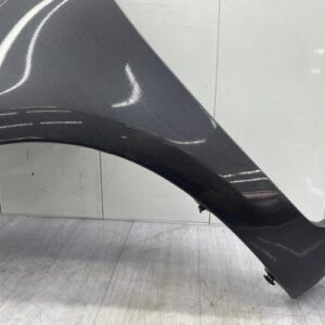 Aile avant gauche TOYOTA YARIS 2 PHASE 2 Essence