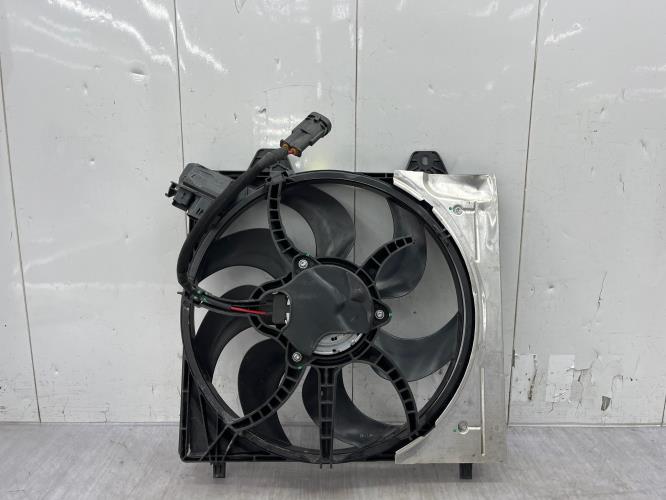 Moto ventilateur radiateur PEUGEOT 208 2 PHASE 1 Essence