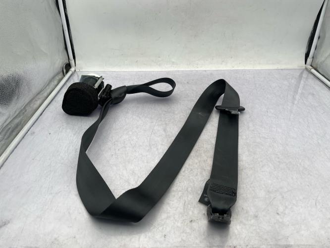 Ceinture arriere droit FORD FIESTA 6 PHASE 2 Essence