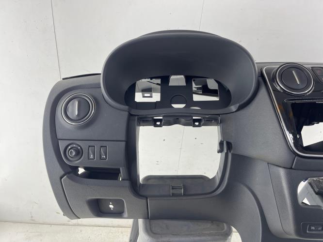 Tableau de bord DACIA DOKKER PHASE 2 Essence