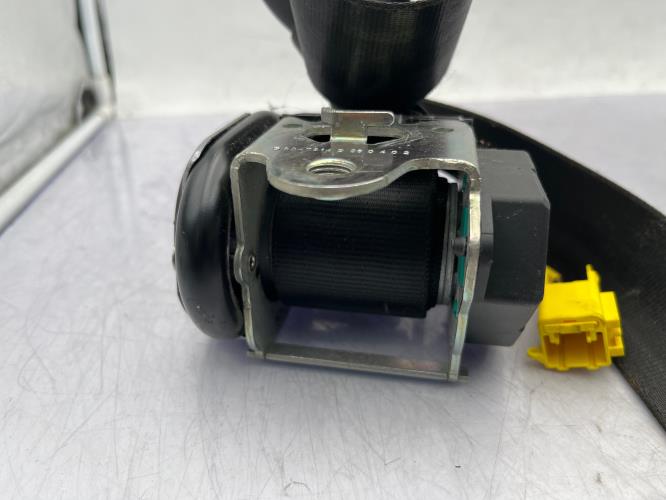 Ceinture avant gauche VOLKSWAGEN GOLF PLUS PHASE 1 Diesel