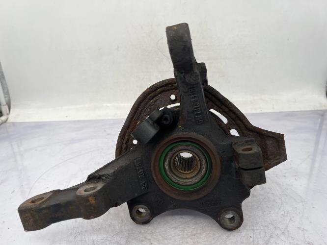 Fusee avant droit OPEL CORSA C PHASE 2 Diesel