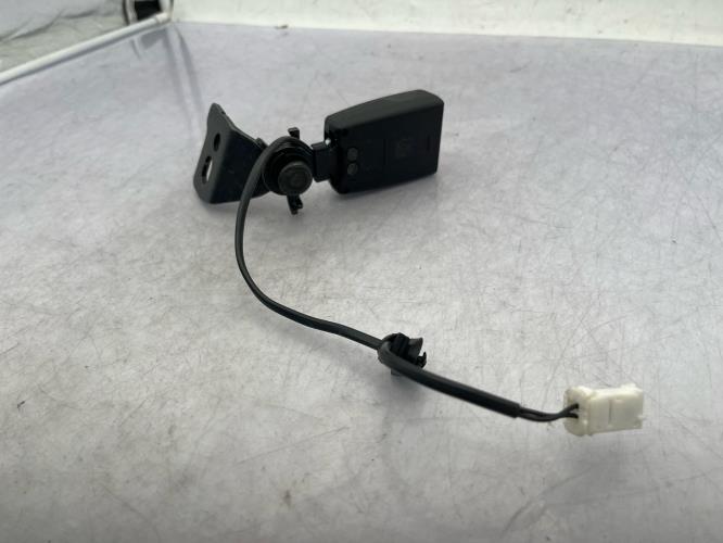 Attache ceinture arriere gauche PEUGEOT 308 2 PHASE 2 Diesel