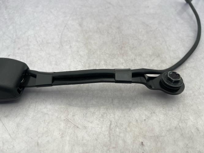 Attache ceinture avant gauche MAZDA 2 3 PHASE 2 Essence/Hybride