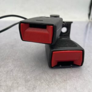 Attache ceinture arriere droit PEUGEOT 308 2 PHASE 2 Diesel