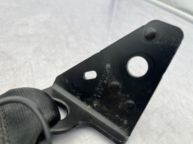 Attache ceinture arriere gauche CITROEN C4 CACTUS Essence