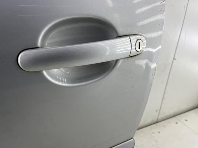 Porte avant gauche VOLKSWAGEN GOLF 5