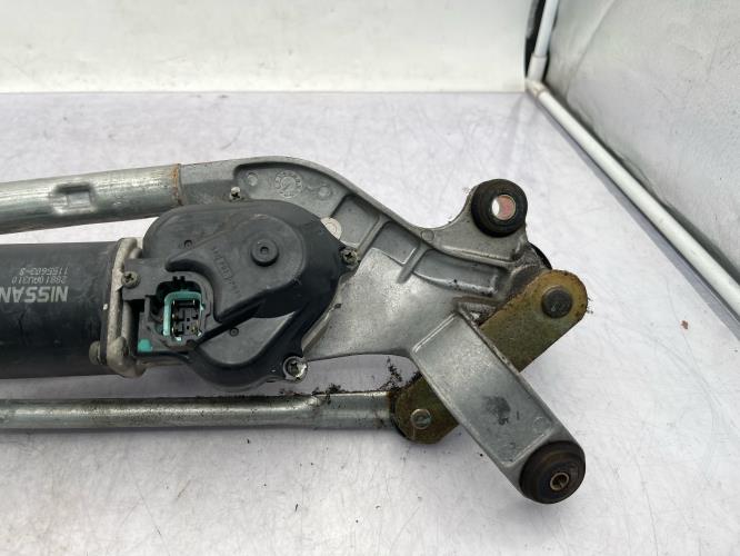 Moteur essuie glace avant NISSAN PRIMERA 4 Diesel