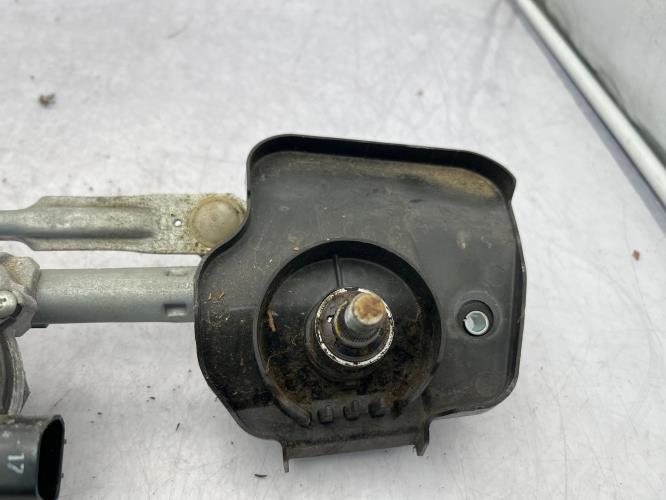 Moteur essuie glace avant NISSAN MICRA 5 Essence