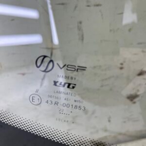 Pare brise PEUGEOT 206 PHASE 2 Essence