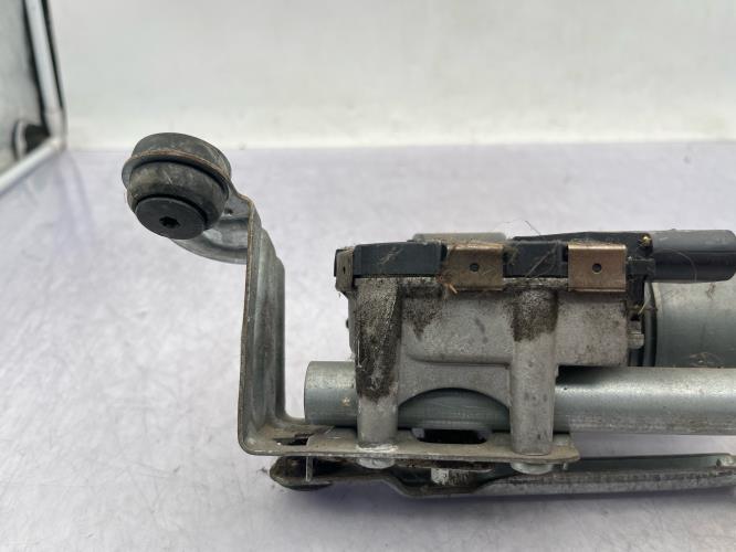 Moteur essuie glace avant gauche VOLKSWAGEN GOLF PLUS PHASE 1 Diesel