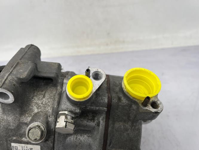 Compresseur clim VOLKSWAGEN POLO 5 PHASE 2 Essence