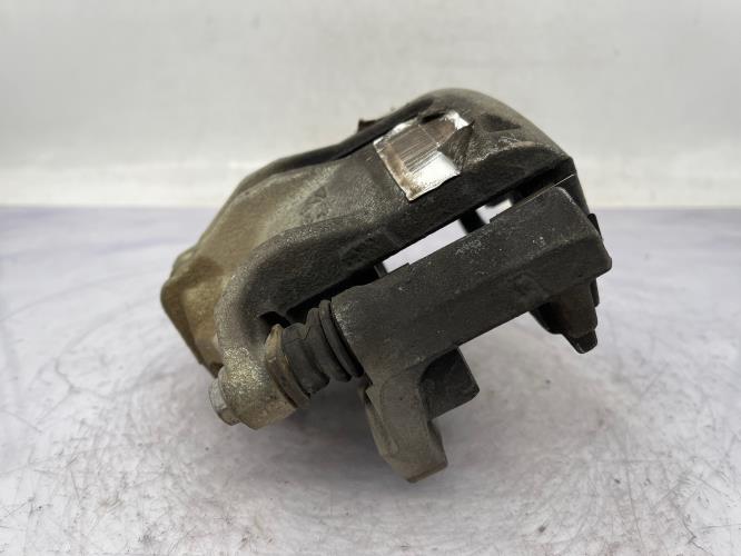 Etrier avant gauche (freinage) PEUGEOT 208 2 PHASE 1 Essence