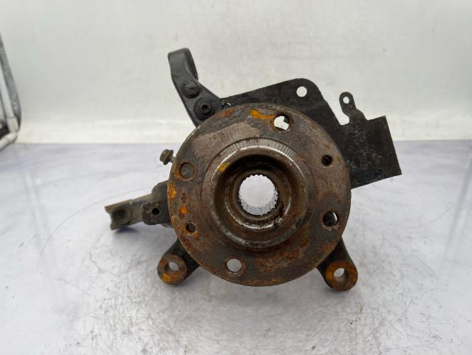 Fusee avant gauche RENAULT CAPTUR 1 PHASE 1 Diesel