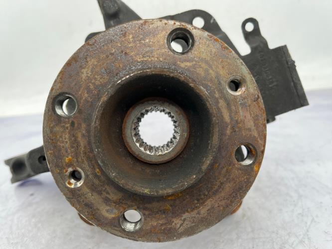 Fusee avant gauche RENAULT CLIO 4 PHASE 1 Essence