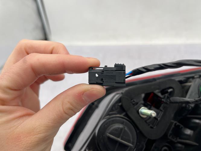 Feu arriere secondaire gauche (feux) PEUGEOT 308 2 PHASE 2 Diesel