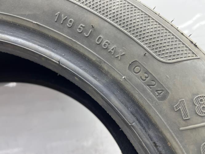 Pneu TOYOTA YARIS 2 PHASE 2 Diesel