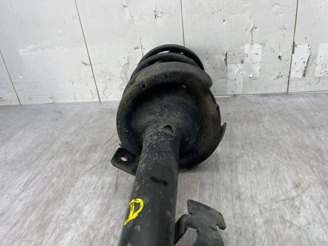 Amortisseur avant droit FORD FOCUS 2 PHASE 1 Diesel