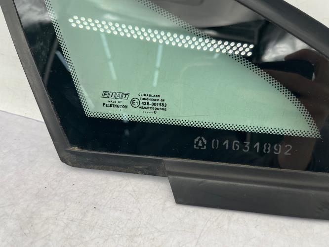 Custode avant droit FIAT PUNTO EVO 3 Diesel