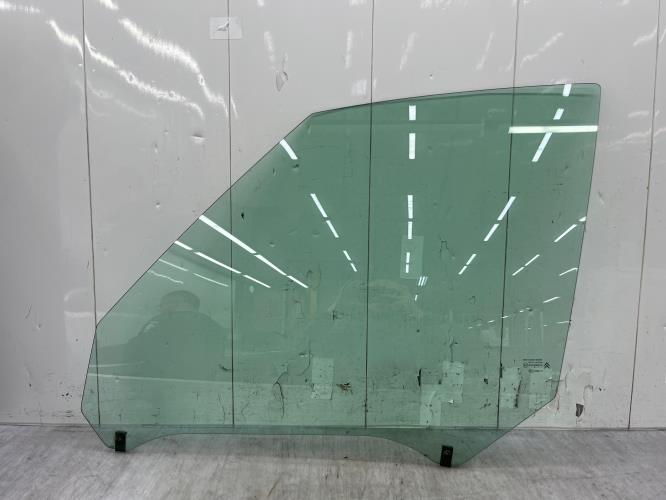 Vitre avant gauche CITROEN C4 GRAND PICASSO 1 Diesel