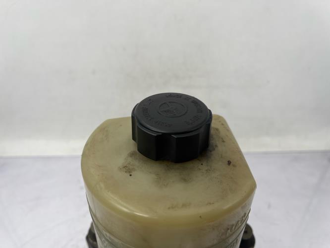 Pompe de direction FORD FOCUS 2 PHASE 1 Diesel