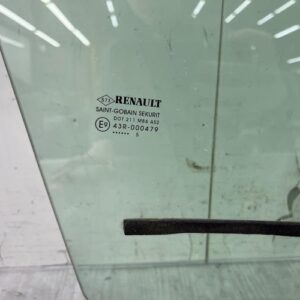 Vitre avant droit RENAULT MEGANE 3 PHASE 3 BREAK Diesel