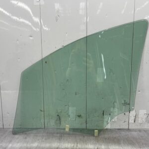 Vitre avant droit PEUGEOT 307 PHASE 1 Diesel