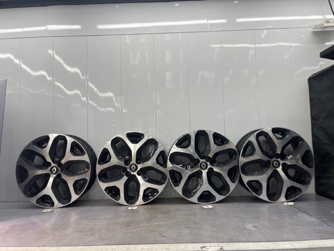 Jeu de 4 jantes  RENAULT CAPTUR 1 PHASE 2 Essence