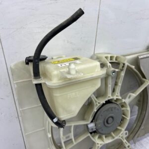Moto ventilateur radiateur TOYOTA YARIS 2 PHASE 2 Essence