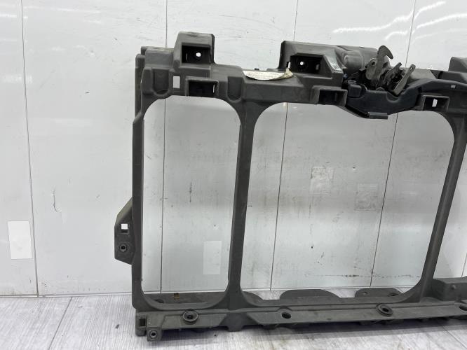 Armature avant, Masque avant CITROEN C5 2 Diesel