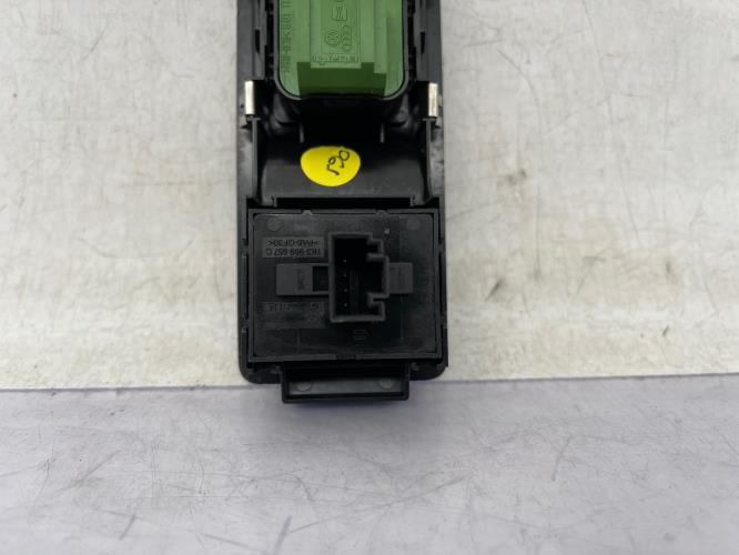 Interrupteur de leve vitre avant gauche VOLKSWAGEN TRANSPORTER 6 PHASE 1 Diesel