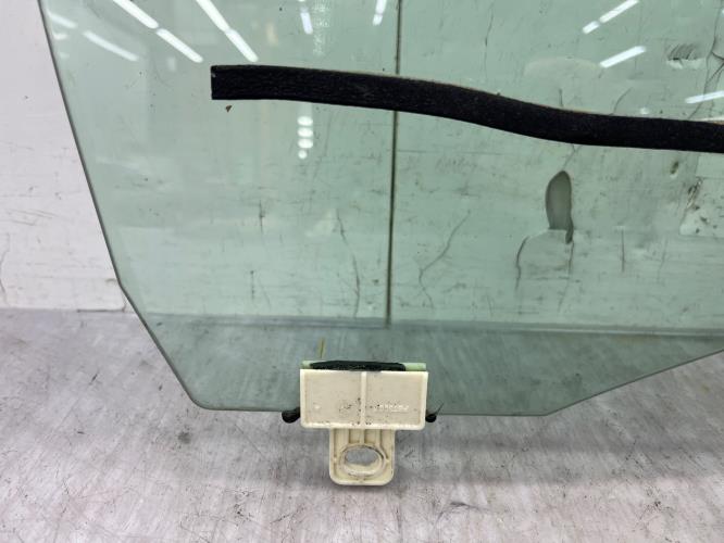 Vitre avant droit RENAULT MEGANE 3 PHASE 3 Diesel