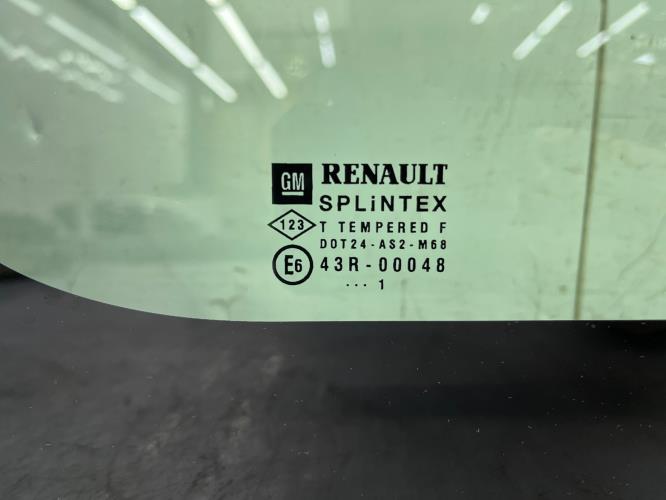 Custode arriere droit RENAULT TRAFIC 2 PHASE 2 Diesel