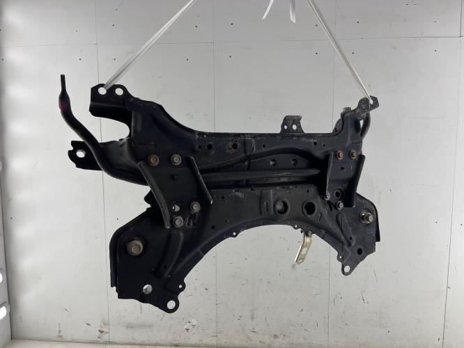 Berceau avant TOYOTA VERSO PHASE 1 Diesel