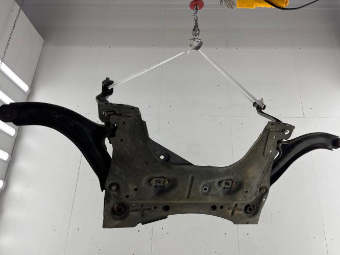 Berceau avant RENAULT CLIO 3 PHASE 1 Diesel