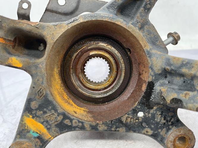 Fusee avant gauche RENAULT CAPTUR 1 PHASE 1 Diesel