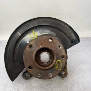 Fusee avant gauche DACIA DUSTER 1 PHASE 1 Diesel