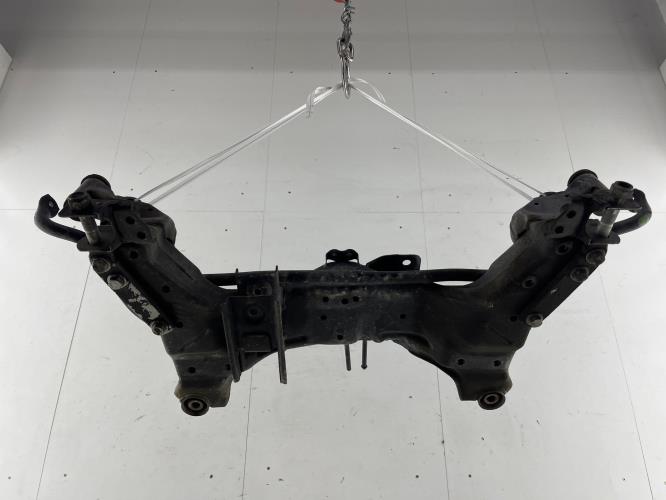 Berceau avant NISSAN PRIMERA 4 Diesel