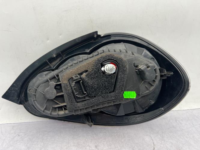 Feu arriere principal gauche (feux) TOYOTA AYGO 1 PHASE 2 Essence