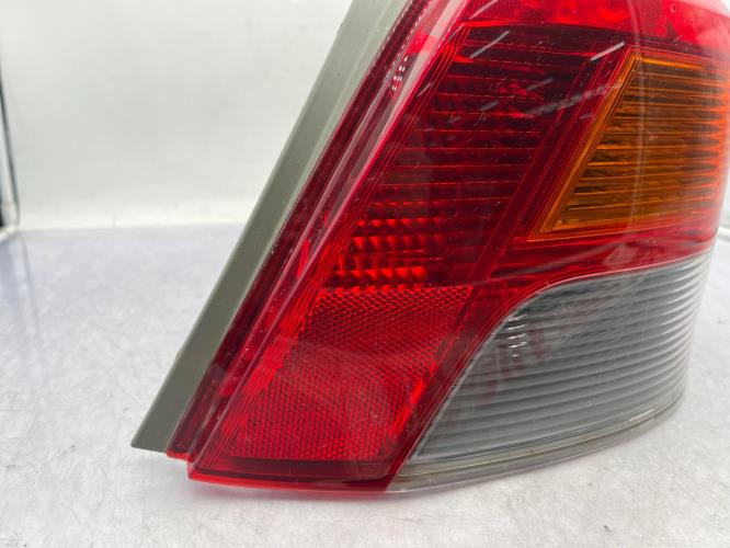 Feu arriere principal droit (feux) TOYOTA YARIS 2 PHASE 2 Essence
