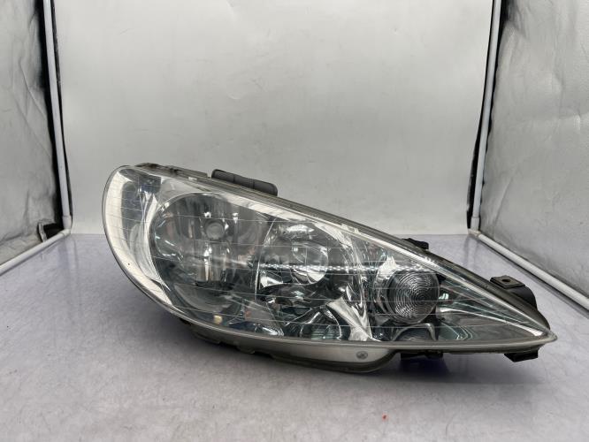Optique avant principal droit (feux)(phare) PEUGEOT 206 PHASE 2 Essence