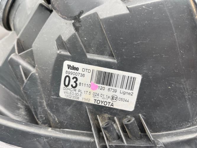 Optique avant principal droit (feux)(phare) TOYOTA YARIS 2 PHASE 1 Diesel