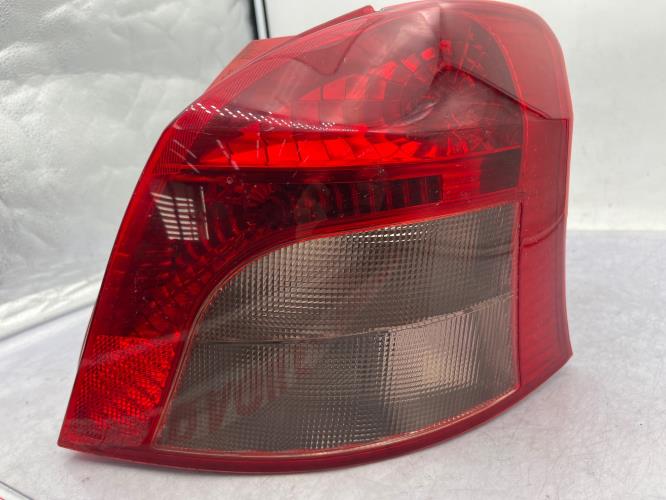 Feu arriere principal droit (feux) TOYOTA YARIS 2 PHASE 1 Diesel