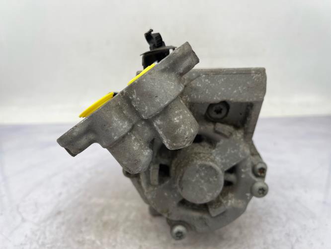 Compresseur clim DACIA SANDERO 1 Diesel