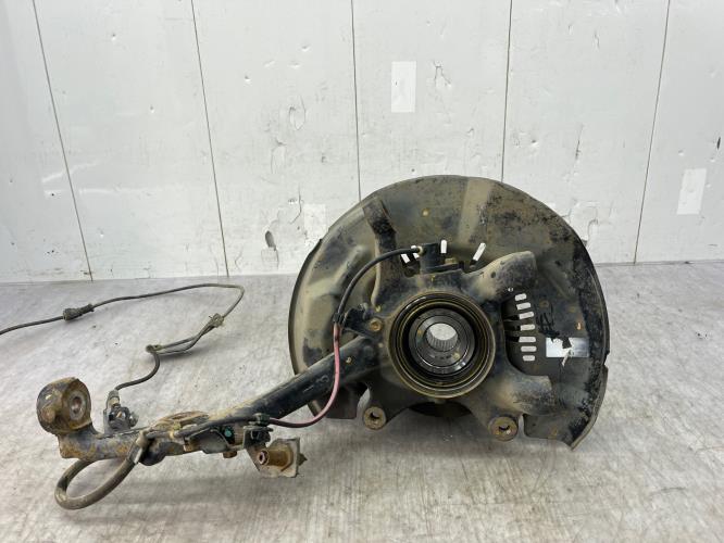 Fusee avant gauche TOYOTA HILUX 4 PHASE 3 Diesel