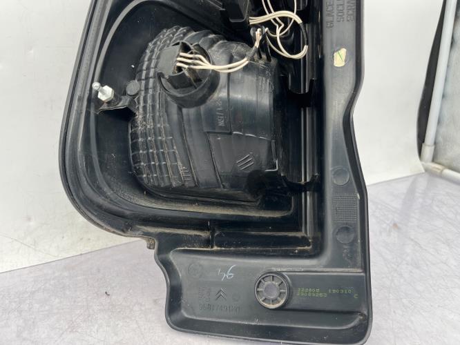 Feu arriere principal droit (feux) CITROEN C3 PICASSO PHASE 1 Diesel