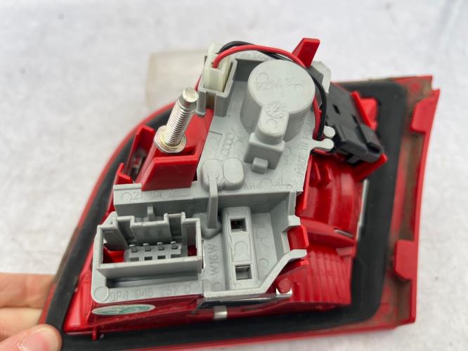 Feu arriere secondaire gauche (feux) AUDI A3 2 SPORTBACK PHASE 2 Essence
