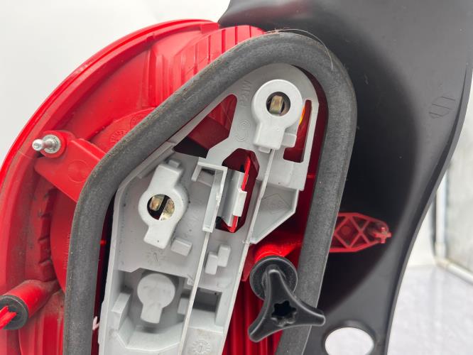 Feu arriere principal droit (feux) RENAULT MODUS PHASE 1 Diesel