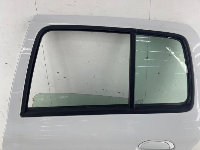 Porte arriere gauche RENAULT CLIO 2 CAMPUS PHASE 2 Essence
