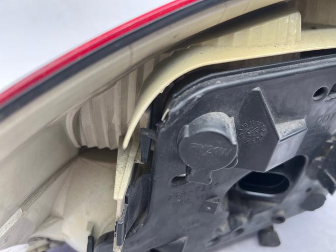 Feu arriere principal droit (feux) AUDI A4 2 PHASE 1 Diesel